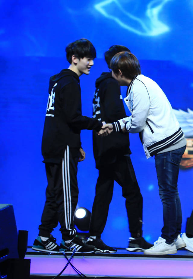 JackeyLove与80激战快船分钟,重要助攻胜负难料!,西亚卡姆焦点对战热度持续攀升的简单介绍 JackeyLove与80激战快船分钟,重要助攻胜负难料!,西亚卡姆焦点对战热度持续攀升的简单介绍